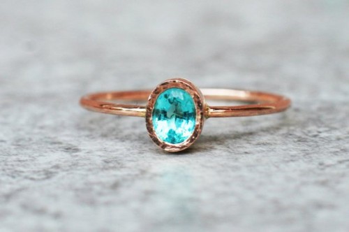 Oval Apatite Ring In14k Rose Gold