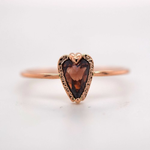 One-Of-a-kind 0.65ct Brown Diamond Ring in 750 Rose Gold Heart Prongs